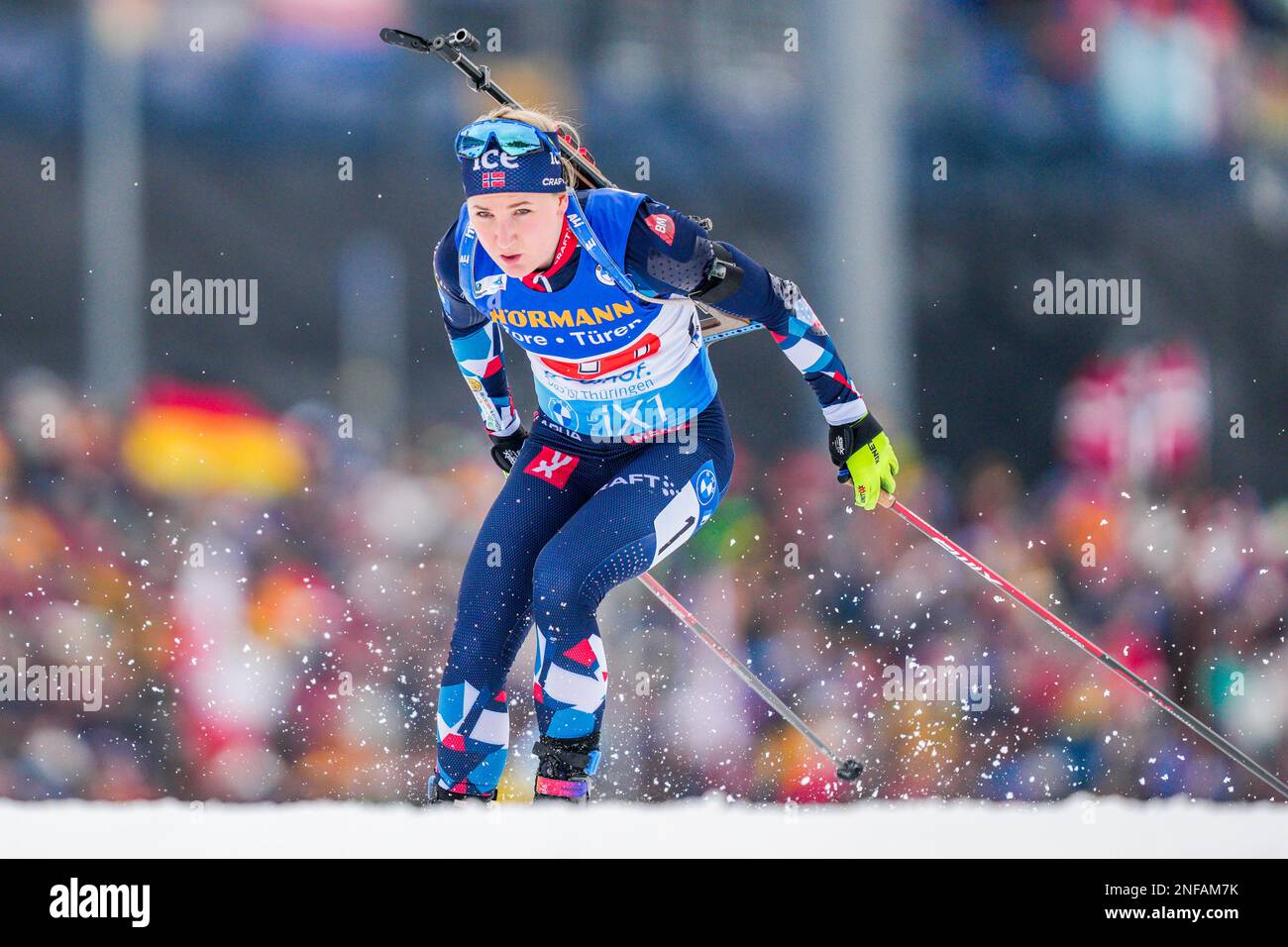 Oberhof, Germania 20230216.Marte Olsbu Roeiseland sulla sua prima tappa della staffetta coppie nel Campionato del mondo di Biathlon 2023 a Oberhof, Germania. Foto: Javad Parsa / NTB Foto Stock