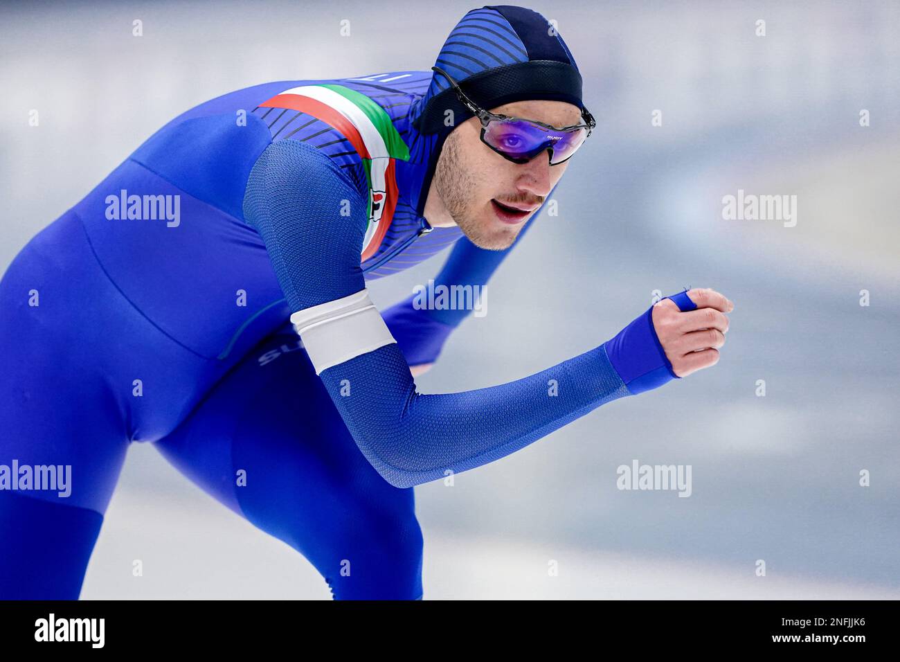 TOMASZOW MAZOWIECKI, POLONIA - FEBBRAIO 17: Francesco Betti d'Italia gareggia nella 1500m Divisione uomini B durante le finali della Coppa del mondo di skating di velocità ISU il 17 Febbraio 2023 a Tomaszow Mazowiecki, Polonia (Foto di Andre Weening/Orange Pictures) Credit: Orange Pics BV/Alamy Live News Foto Stock