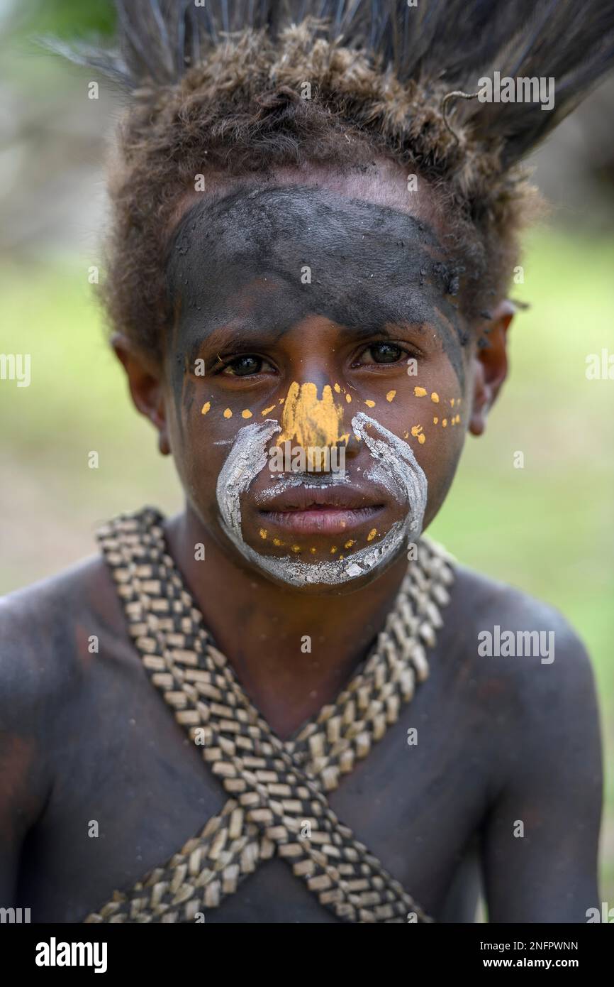 Ritratto di un ragazzo nativo, Mutin villaggio, Lago Murray, Provincia Occidentale, Papua Nuova Guinea Foto Stock