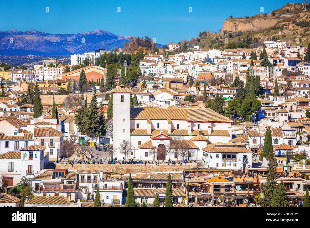 Vista sullo storico quartiere Albayzin di Granada, nella regione Andalusa della Spagna Foto Stock