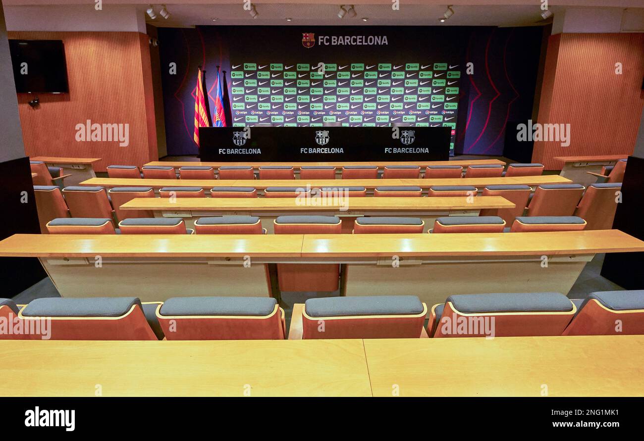 Sala conferenze stampa dell'arena Camp Nou - il parco giochi ufficiale del FC Barcelona Foto Stock