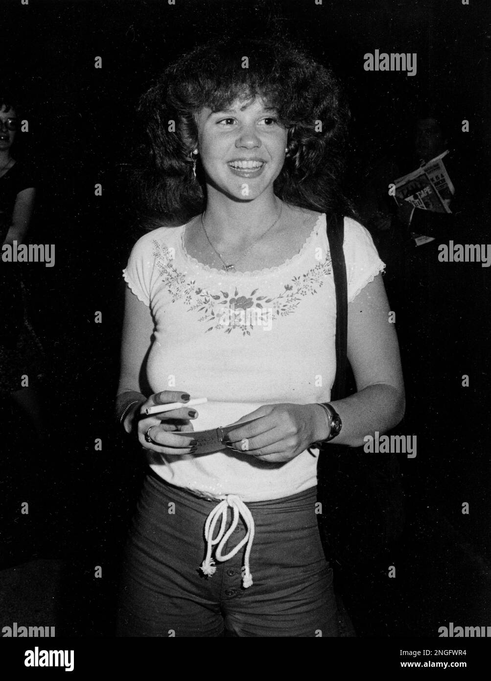 Linda Blair, young actress who achieved stardom in the role as demon-ridden Regan in the movie "The Exorcist," is seen in this June 17, 1977 photo as she arrives for a preview of the sequel to "Exorcist II - The Heretic " in New York City. (AP Photo) Foto Stock