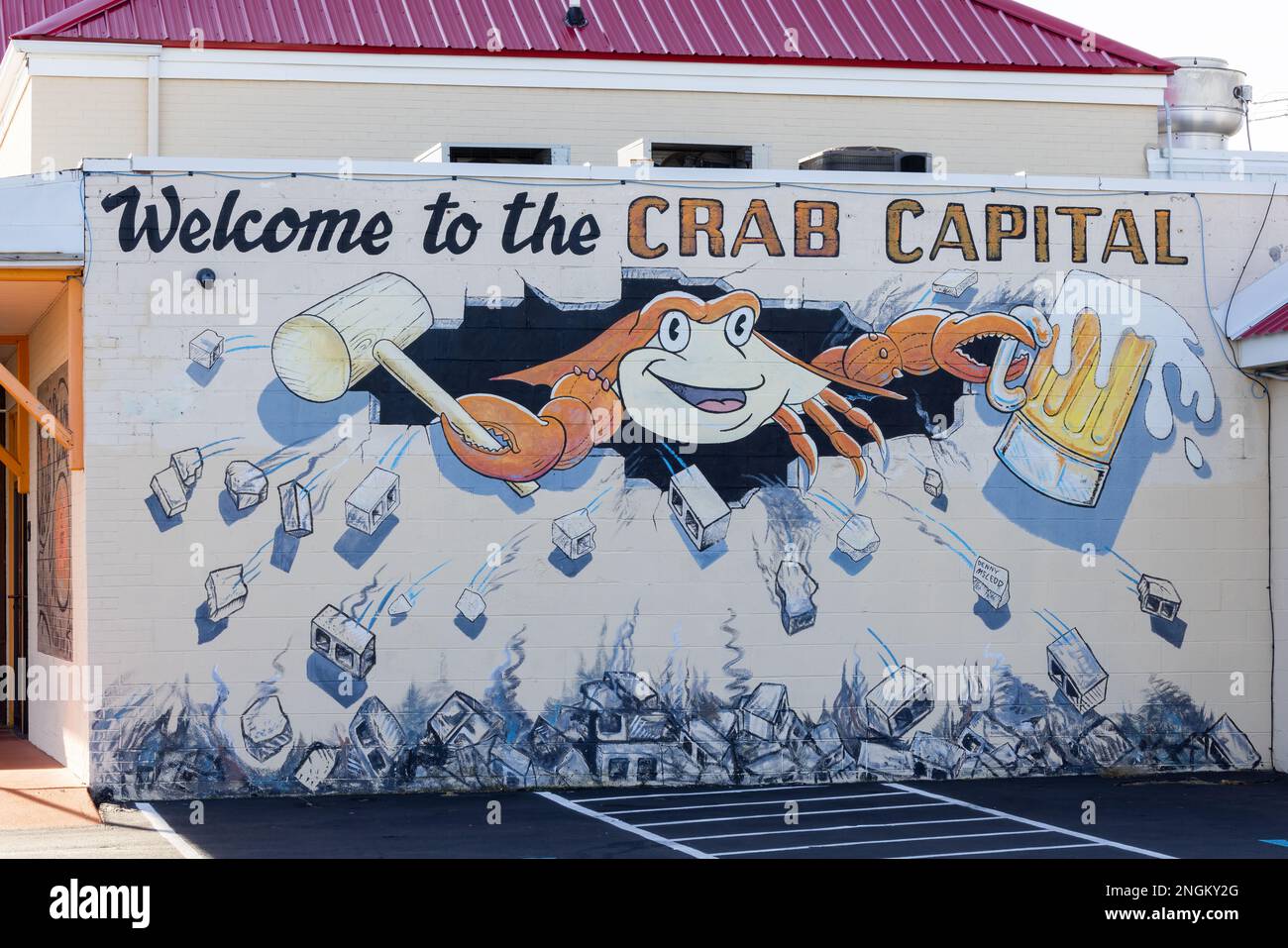 Murale sulla parete esterna del ristorante Crab Place, Eastern Shore of the Chesapeake Bay, Crisfield, Maryland Foto Stock