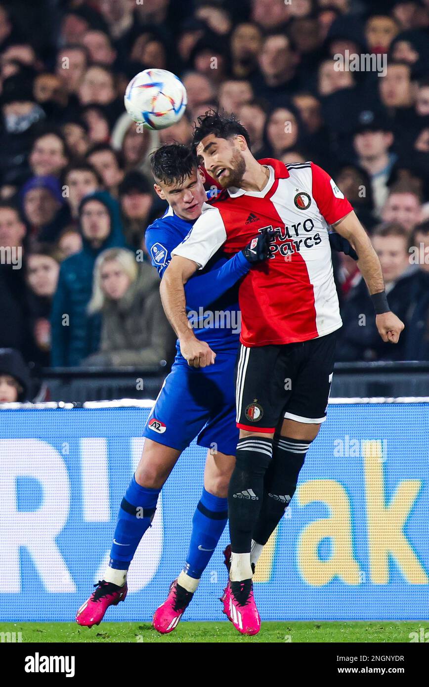 18-02-2023: Sport: Feyenoord contro AZ ROTTERDAM, PAESI BASSI - 18 FEBBRAIO: Battaglia di Alireza Jahanbakhsh (Feyenoord Rotterdam) e Milos Kerkez (AZ Alkmaar) Foto Stock