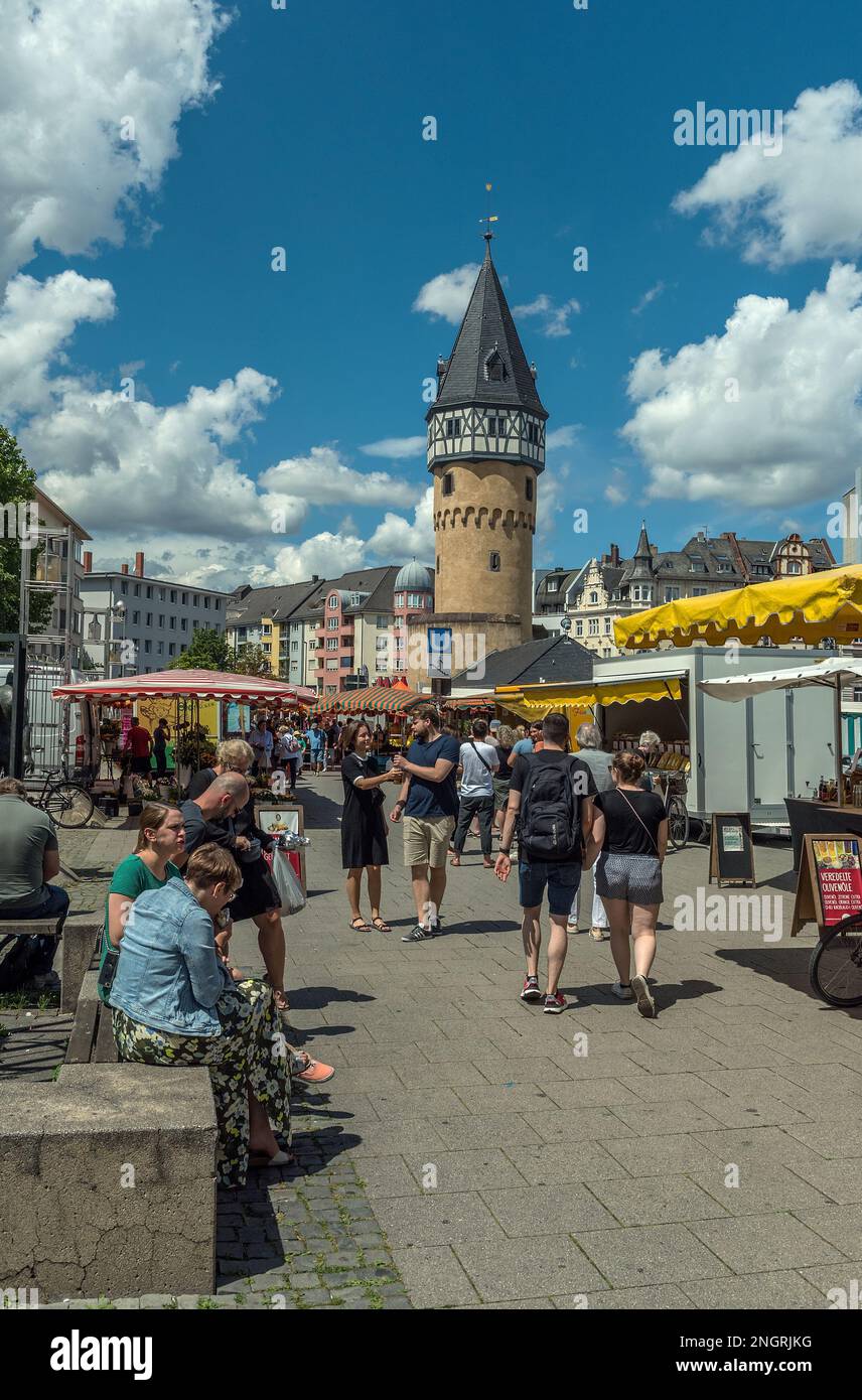 Bockenheimer mercato ortofrutticolo, mercato settimanale sulla Bockenheimer Warte, Francoforte, Germania Foto Stock