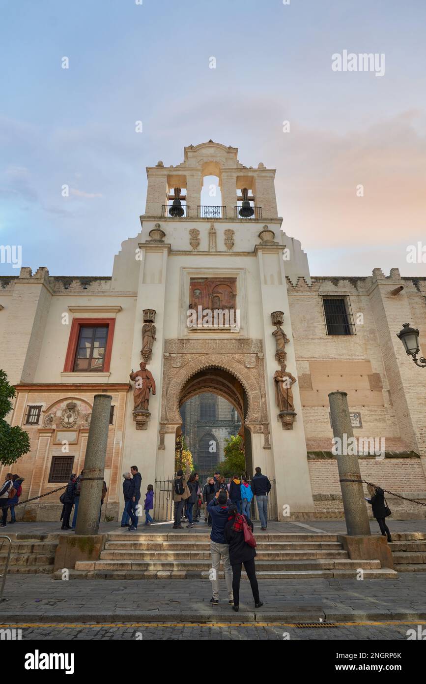Vista della Puerta del Perdón nella Cattedrale di Siviglia, Siviglia, Andalusia, Spagna, Europa. Foto Stock
