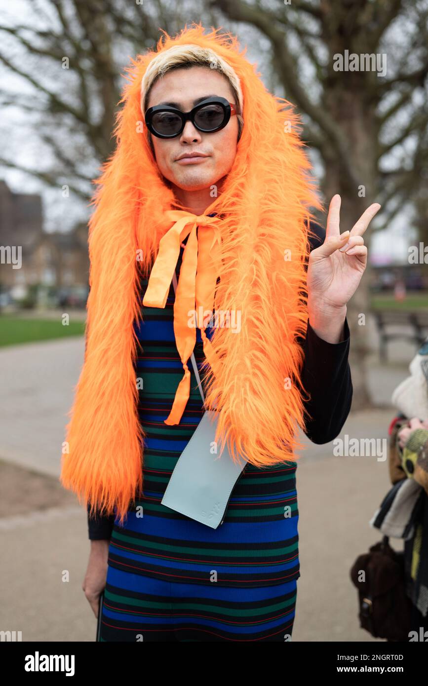 Londra, Regno Unito. 18th Feb, 2023. Yu Masui è fotografato fuori dallo spettacolo Eudon Choi il secondo giorno della settimana della moda di Londra. (Foto di Pietro Recchia/SOPA Images/Sipa USA) Credit: Sipa USA/Alamy Live News Foto Stock