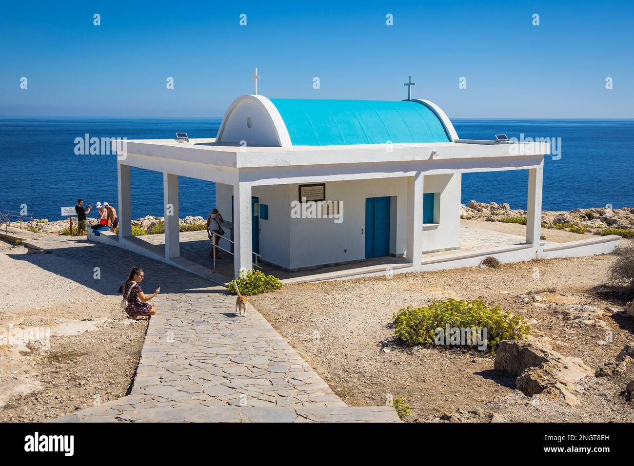 Piccola cappella ortodossa dedicata ad Ayioi Anargyroi nel Parco Nazionale della Foresta di Capo Greco a Cipro Foto Stock