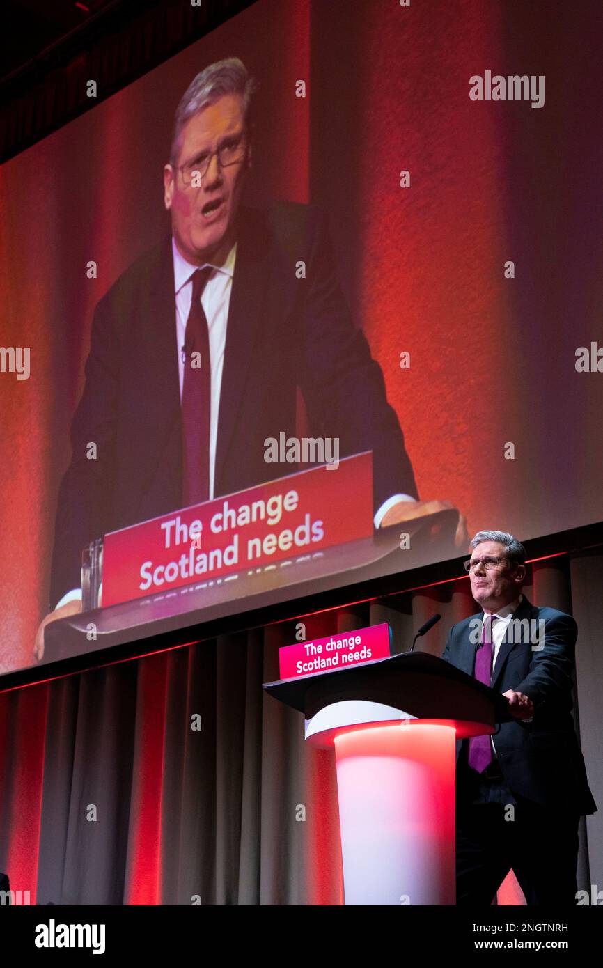 Edimburgo, Scozia, Regno Unito. 19 febbraio 2023. Sir Keir Starmer ha tenuto un discorso chiave alla Conferenza del lavoro scozzese nelle Assembly Rooms di Edimburgo. Iain Masterton/Alamy Live News Foto Stock