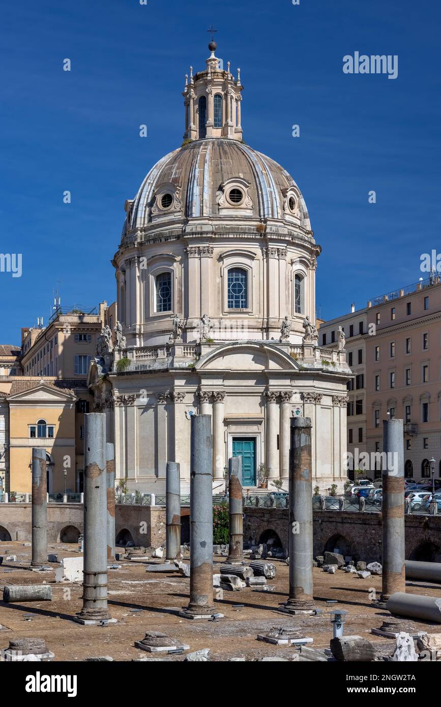 Il Foro di Traiano e la Basilica Ulpia, a Roma. Foto Stock