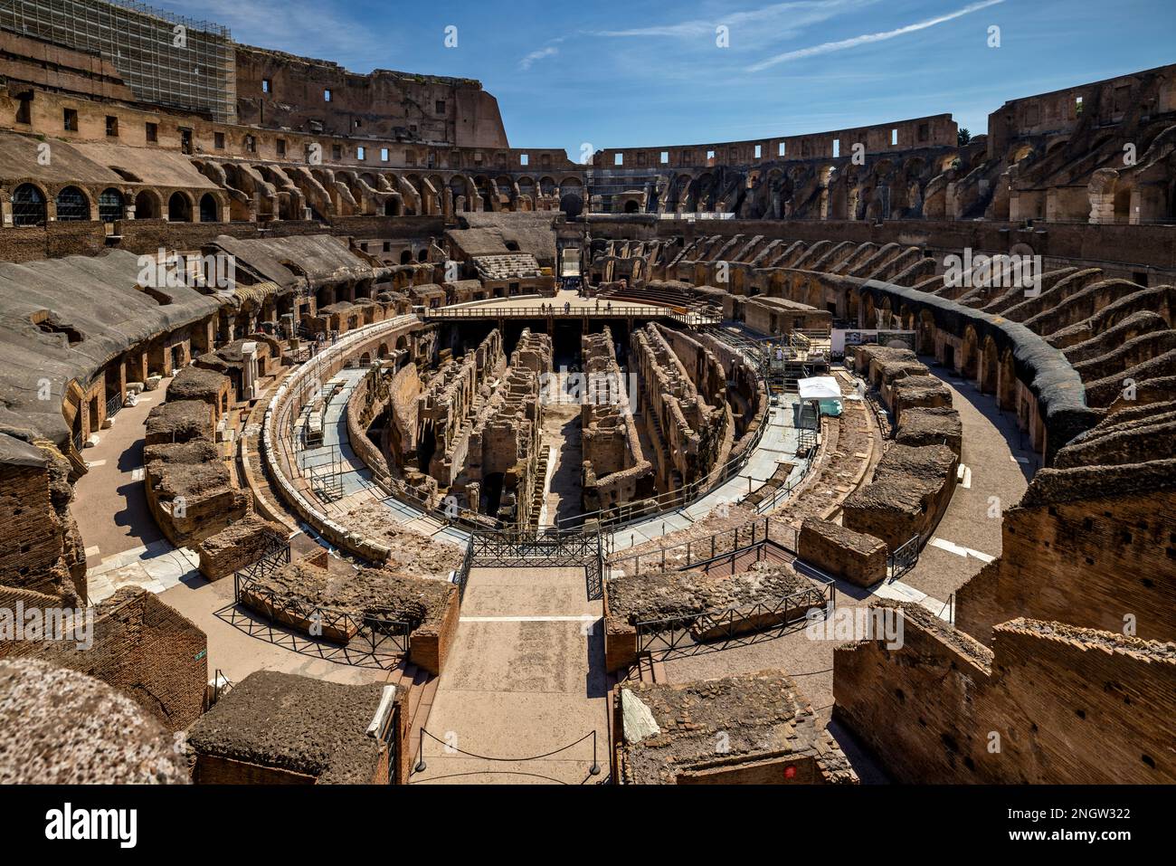 Interno del Colosseo, Roma, Italia Foto Stock