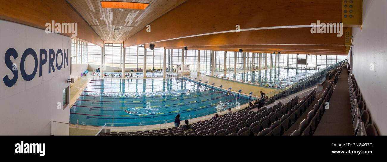 Lover Uszoda (amante piscina) panorama interno, Sopron, Ungheria Foto Stock