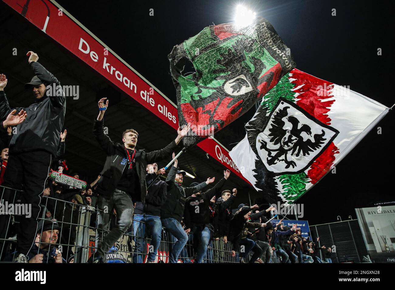 ROTTERDAM - tifosi del NEC durante la partita della Premier League olandese tra sbv Excelsior e NEC allo stadio Van Donge & De Roo il 19 febbraio 2023 a Rotterdam, Paesi Bassi. ANP BART STOUTJESDYK Foto Stock