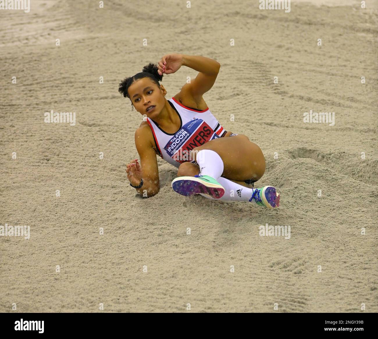 BIRMINGHAM, INGHILTERRA - FEBBRAIO 19: JASMIN SAWERS in azione durante il lungo salto giorno 2 dei Campionati al coperto di atletica del Regno Unito all'Utilita Arena, Birmingham, Inghilterra Foto Stock