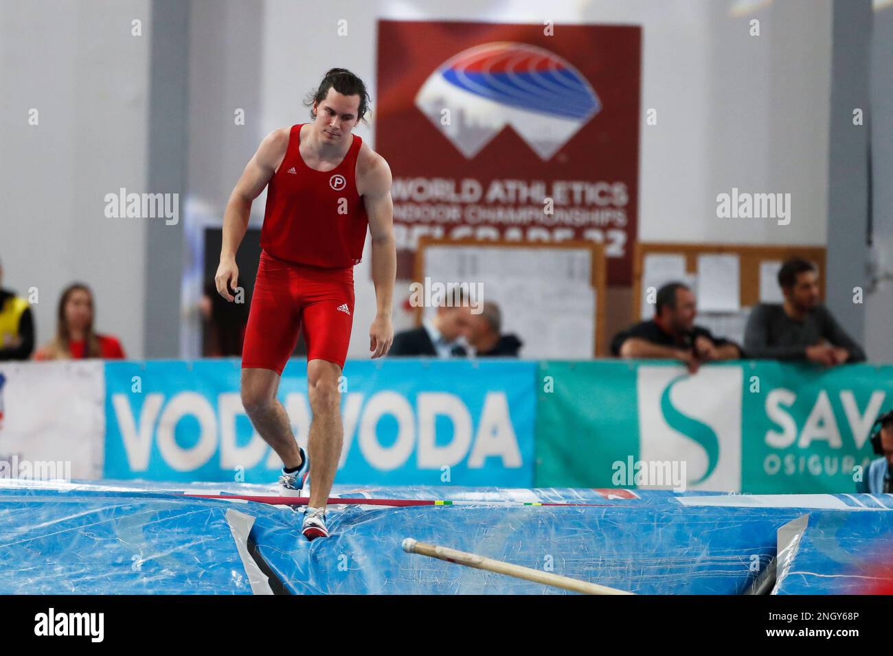 Belgrado, Serbia, 15 febbraio 2023. Urho Kujanpaa, finlandese, compete nella Pole Vault degli uomini durante il Belgrade Athletics Indoor Meeting 2023 presso la Sala Atletica di Banjica a Belgrado, Serbia. Febbraio 15, 2023. Credito: Nikola Krstic/Alamy Foto Stock