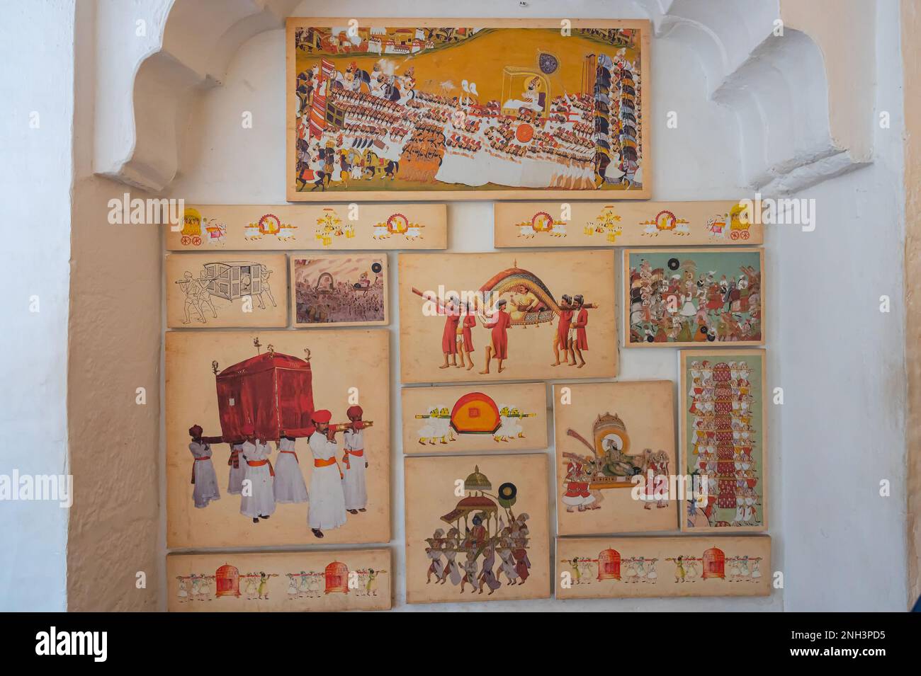 Jodhpur, Rajasthan, India - 19 ottobre 2019 : illustrazioni pittoriche di palanchino, sedano o palki e uldah di elefante che portano Maharajas. Foto Stock