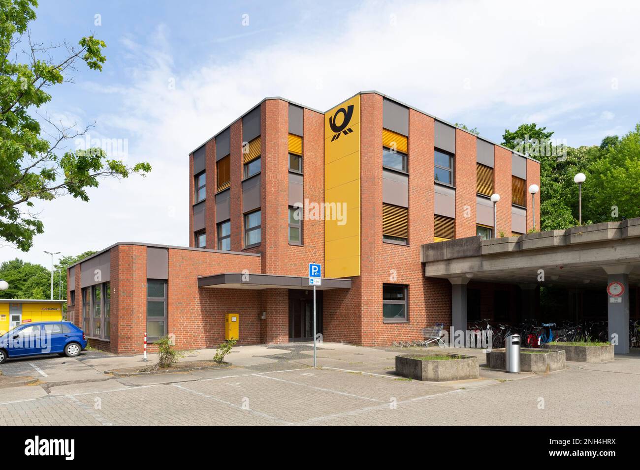 Ufficio postale principale presso la stazione ferroviaria di Ibbenbueren, Renania settentrionale-Vestfalia, Germania Foto Stock