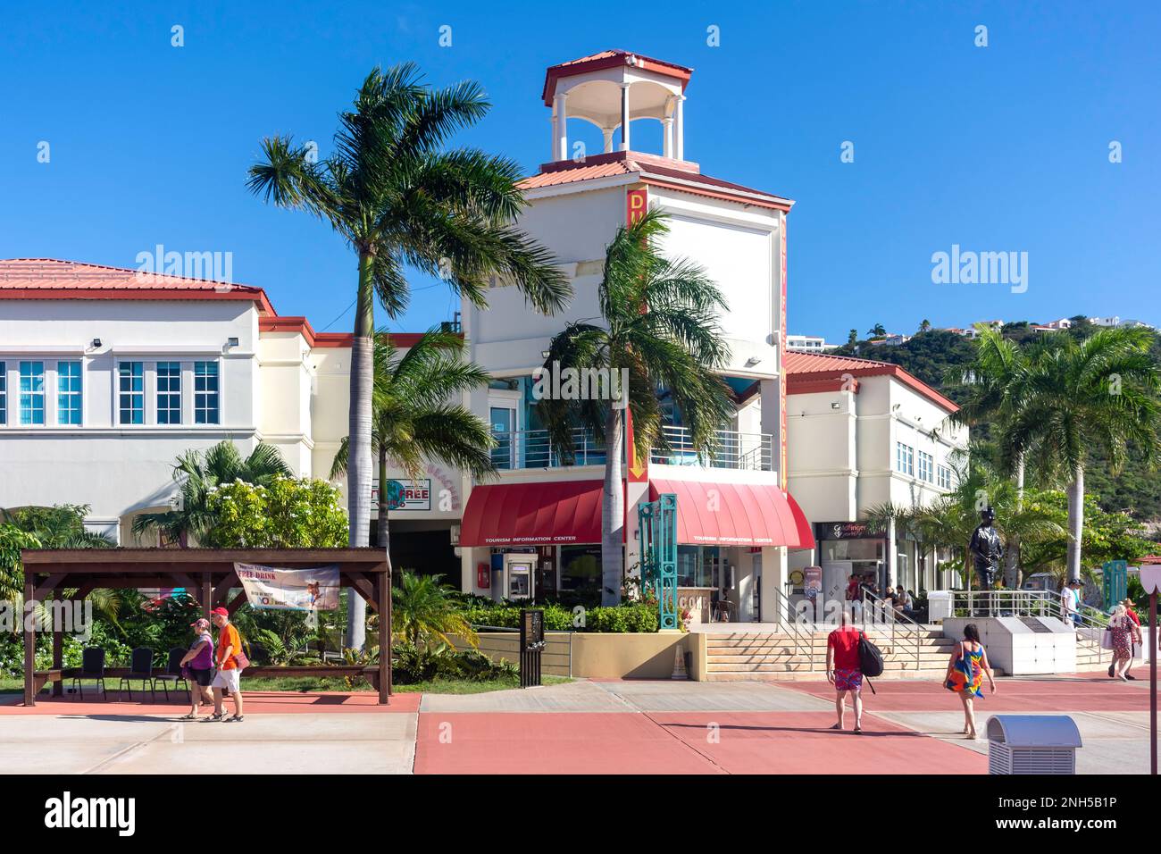 Harbour Point Village Shops at Cruise Port Terminal, Philipsburg, St Maarten, Saint Martin, Piccole Antille, dei Caraibi Foto Stock