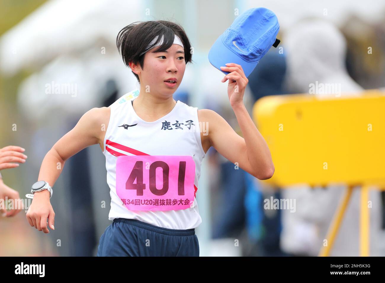 Kobe, Hyogo, Japan. 19th Feb, 2023. Ai Oyama Athletics : The 106th Japan Track & Field National Championships U20 Women's 10km Walk race in Kobe, Hyogo, Japan . Credit: Naoki Nishimura/AFLO SPORT/Alamy Live News Foto Stock