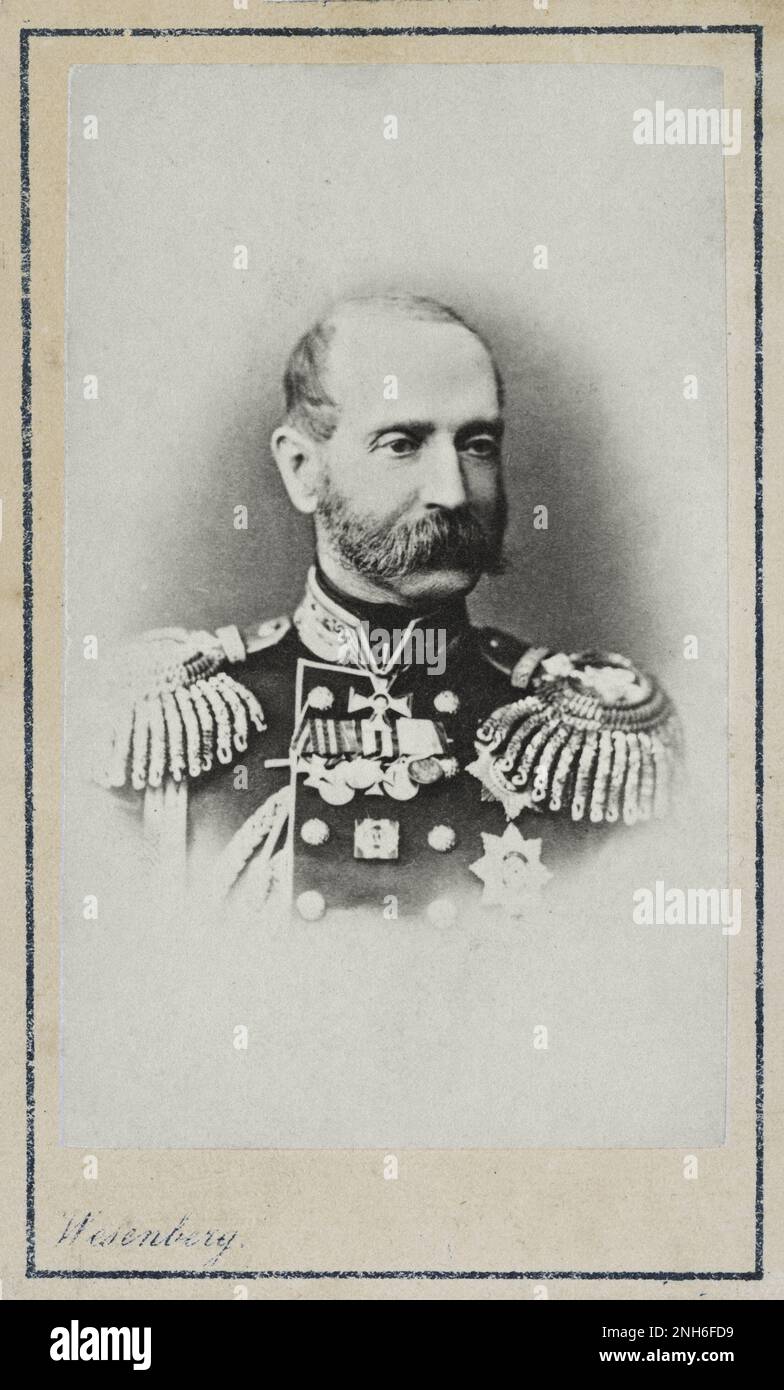 Ritratto di Fyodor Trepov (senior), ufficiale e capo della polizia di San Pietroburgo. 1865 - 1875 Fedor Fedorovich (Fyodor Fyodorovich) Trepov Senior (1809-1889) è stato un . Fu promosso al grado di giudice generale. Era il Governatore di San Pietroburgo tra il 1873 e il 1878. Foto Stock