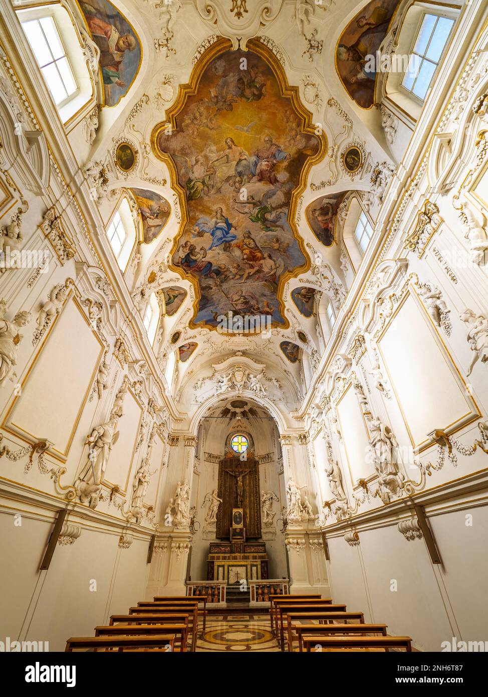 Sabato Oratorio con soffitto affrescato nella chiesa barocca di Gesù (chiesa del Gesu') chiamata anche Casa Professa - Palermo, Sicilia, Italia Foto Stock