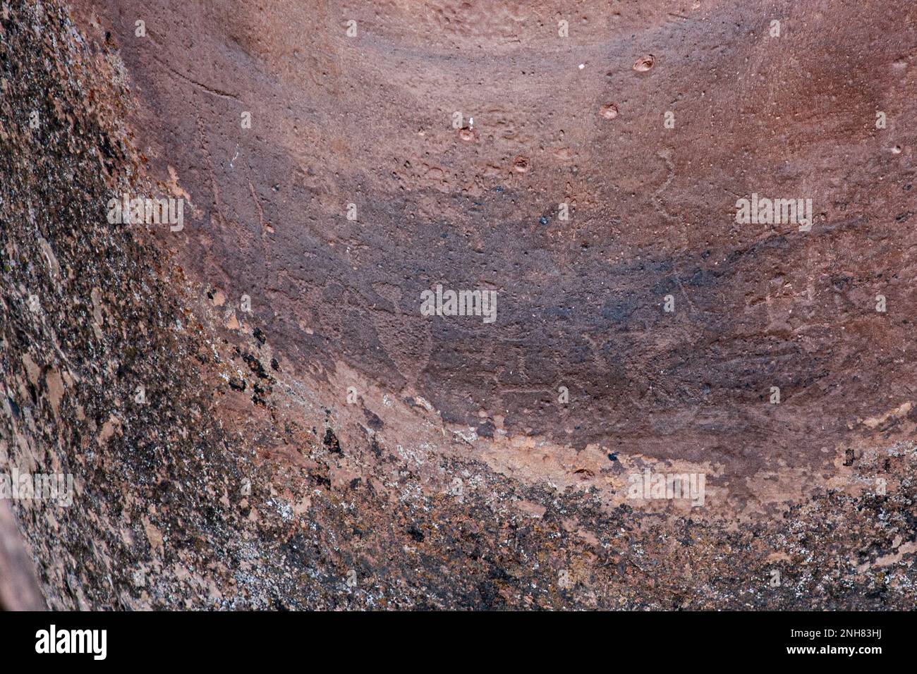 Zion National Park, l'arte aborigena incisa nell'arenaria, lo Zion National Park è un parco nazionale americano situato nel sud-ovest dello Utah vicino al To Foto Stock