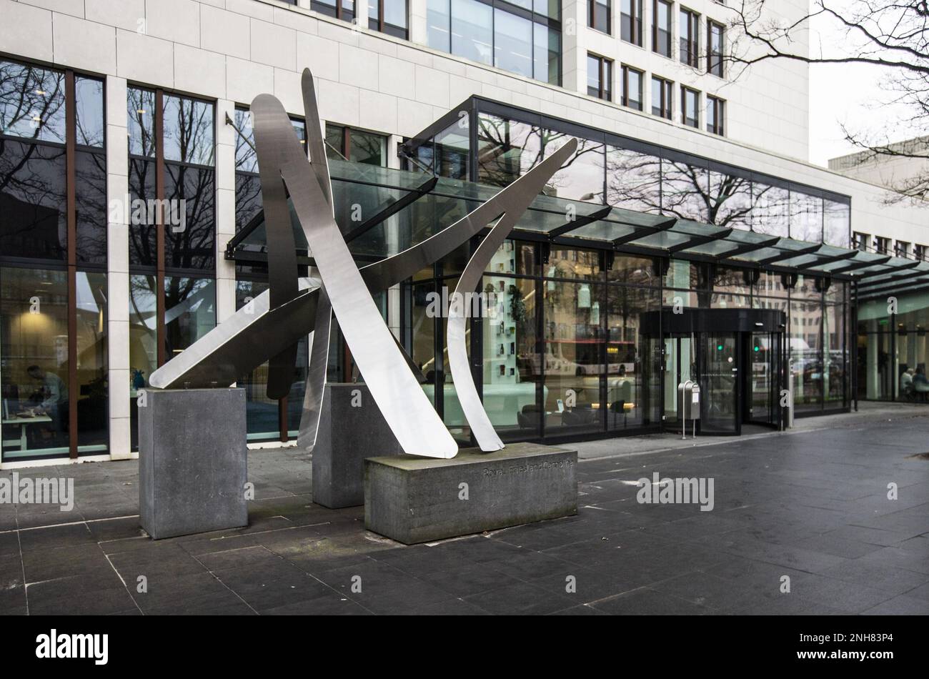 AMERSFOORT - esterno FrieslandCampina, durante la spiegazione delle cifre annuali del gigante lattiero-caseario. ANP EVA PLEVIER olanda fuori - belgio fuori Foto Stock