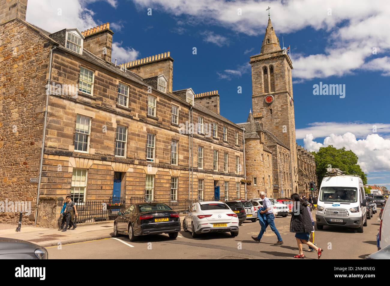 ST ANDREWS, SCOZIA, EUROPA - Torre dell'Orologio, Cappella di San Salvatore, Università di St Andrews. Foto Stock