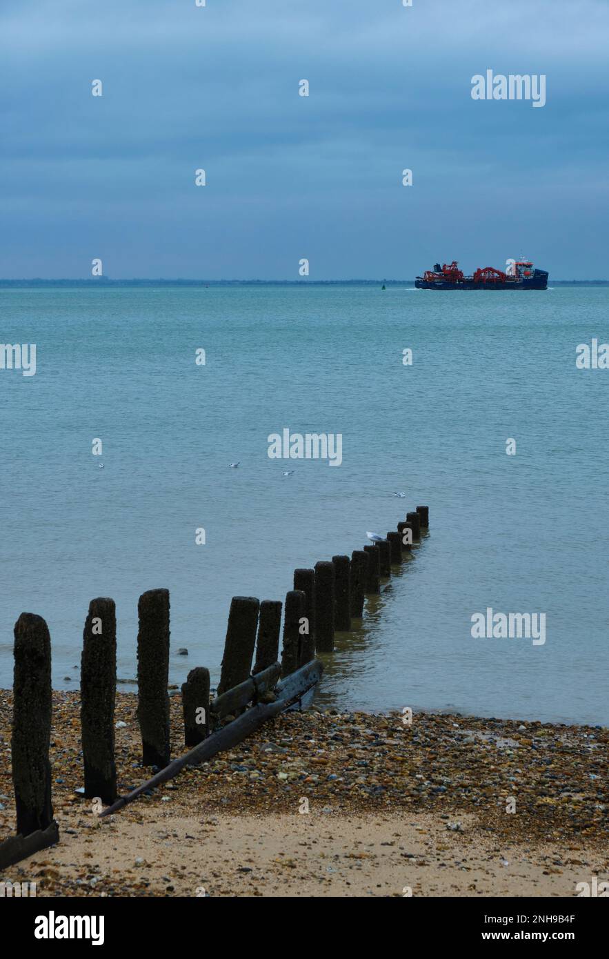 Sheerness spiaggia, isola di Sheppey in Kent in inverno Foto Stock
