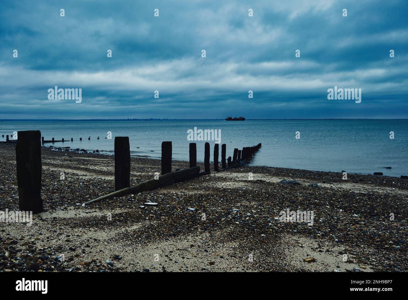 Sheerness spiaggia, isola di Sheppey in Kent in inverno Foto Stock