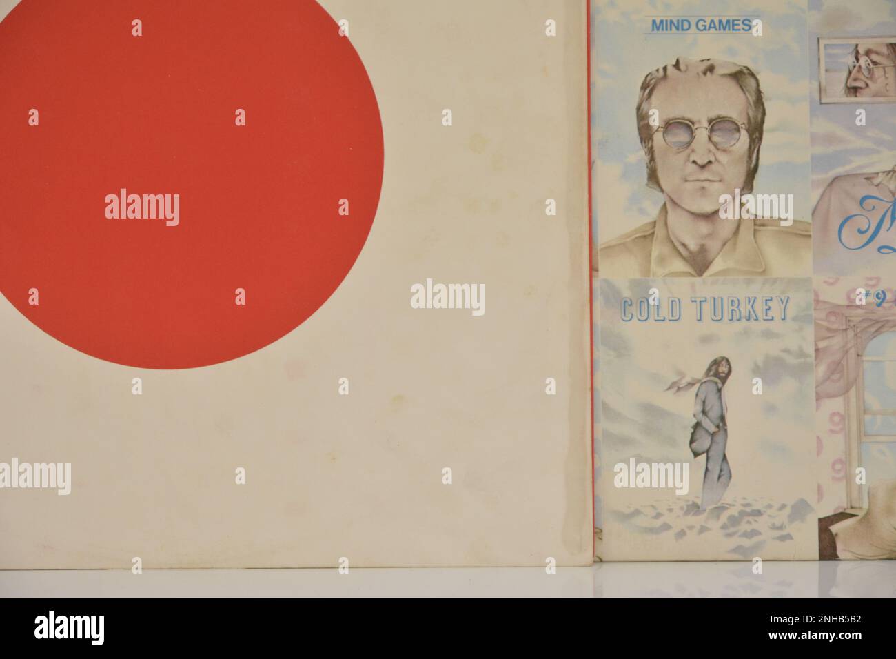 Marilia, São Paulo, Brasile - 17 ottobre 2022: Copertina del disco in vinile Shaved Fish dell'edizione brasiliana dell'etichetta Apple del cantante John le Foto Stock