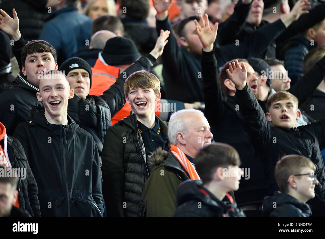 Blackpool tifosi durante la partita Sky Bet Championship Blackburn Rovers vs Blackpool a Ewood Park, Blackburn, Regno Unito, 21st febbraio 2023 (Foto di ben Roberts/News Images) Foto Stock