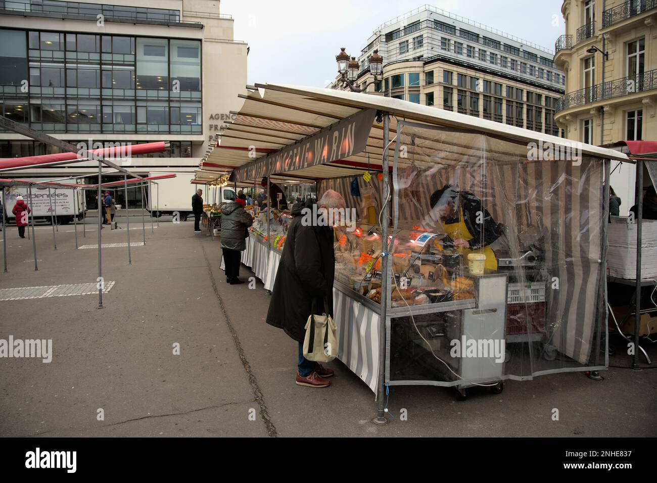 Mercato alimentare per le strade di Parigi Foto Stock