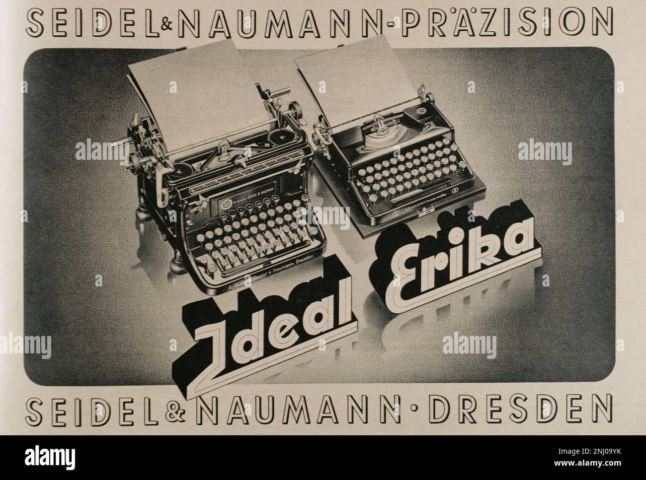 Pubblicità per le macchine da scrivere Ideal ed Erika su una delle pagine interne della rivista 'Signal', numero 8 (25 luglio 1940) dell'edizione francese. Questa rivista è stata pubblicata tra aprile 1940 e aprile 1945 ed è stato il principale organo di propaganda dell'esercito tedesco durante la seconda guerra mondiale. Foto Stock