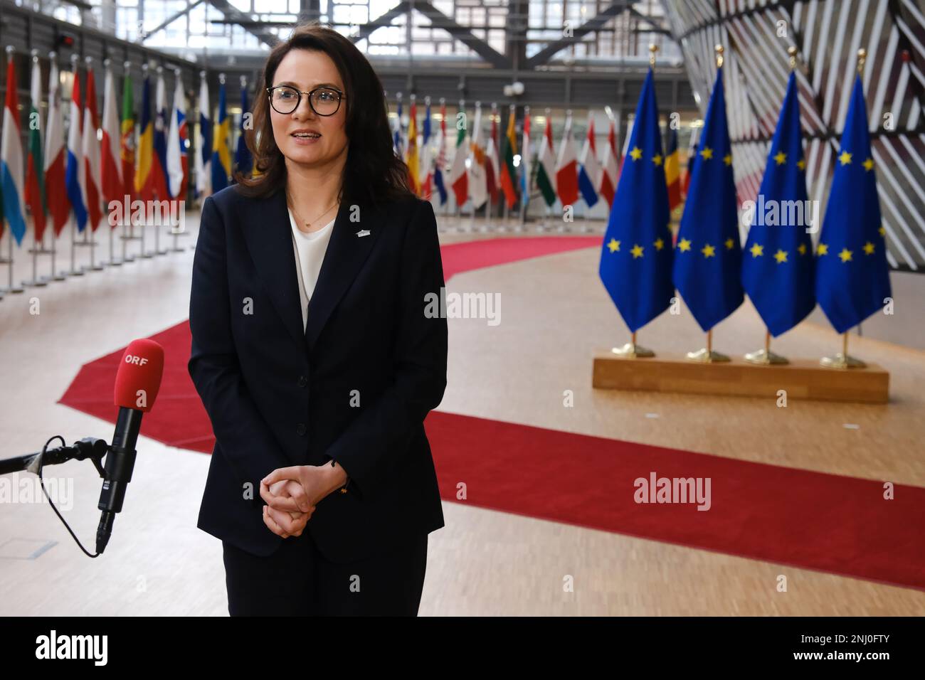 Bruxelles, Belgio. 22nd Feb, 2023. Conferenza stampa di Yulia Svyrydenko, primo vice primo ministro dell'Ucraina e ministro dello sviluppo economico e del commercio dell'Ucraina a Bruxelles, in Belgio, il 22 febbraio 2023. Credit: ALEXANDROS MICHAILIDIS/Alamy Live News Foto Stock