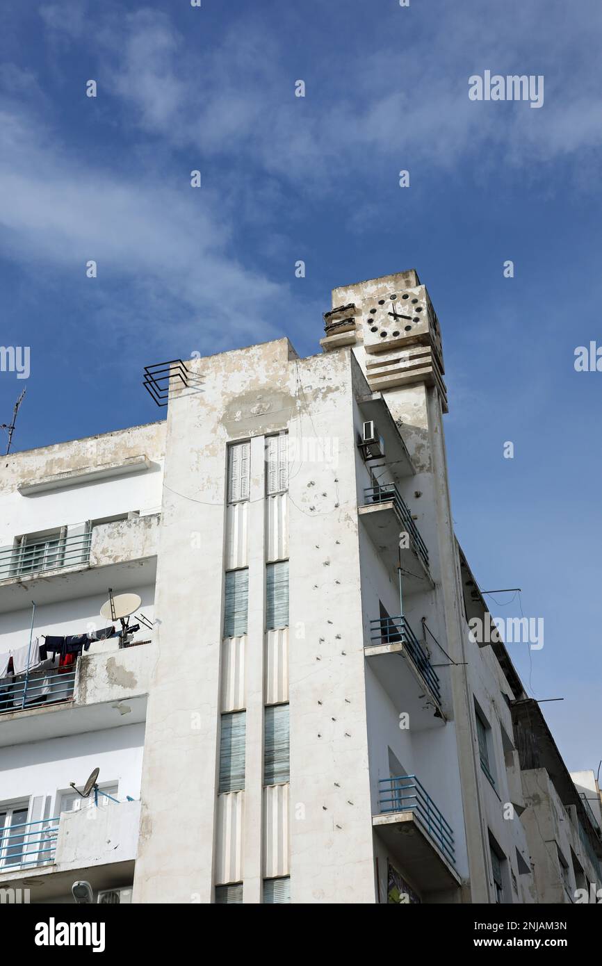 Torre dell'orologio art deco a Tunisi Foto Stock