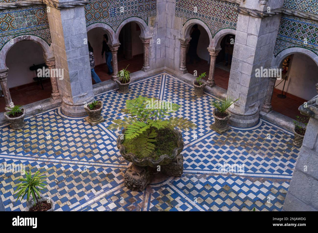 Chiostro Manueline al Parco e Palazzo Nazionale di pena (Palacio de la pena), Sintra, Portogallo Foto Stock