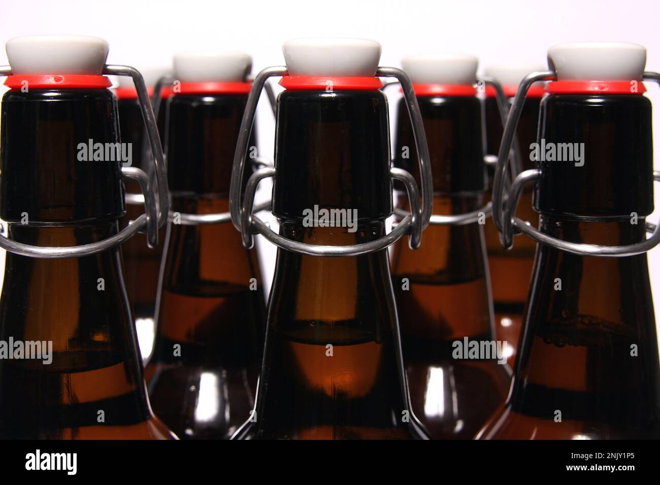 bottiglie di birra con swing top Foto Stock