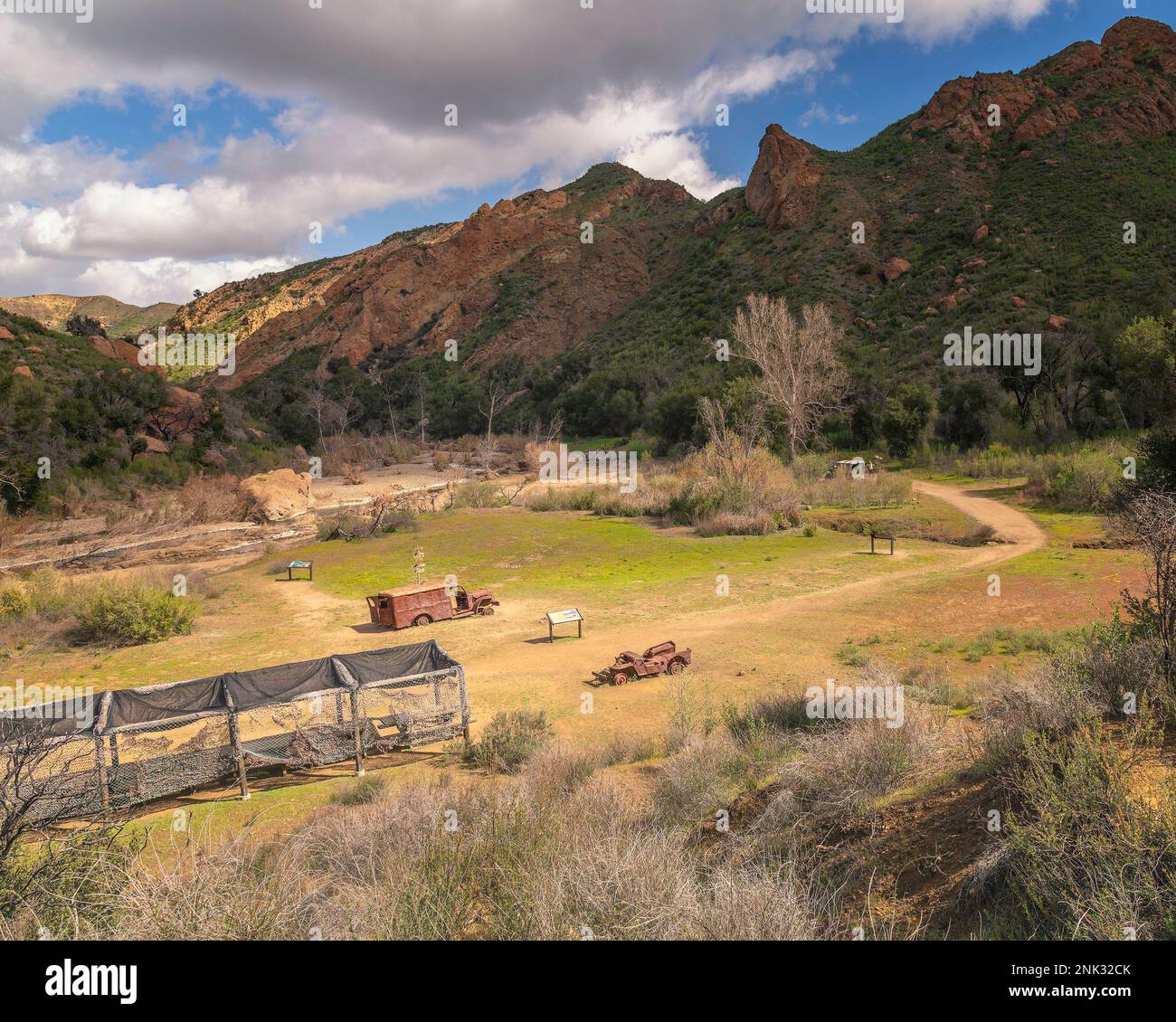 22 febbraio 2023, Calabasas, CA, USA: Set outdoor della vecchia serie TELEVISIVA DI MASH ambientato al Malibu Creek state Park di Calabasas, California. Foto Stock