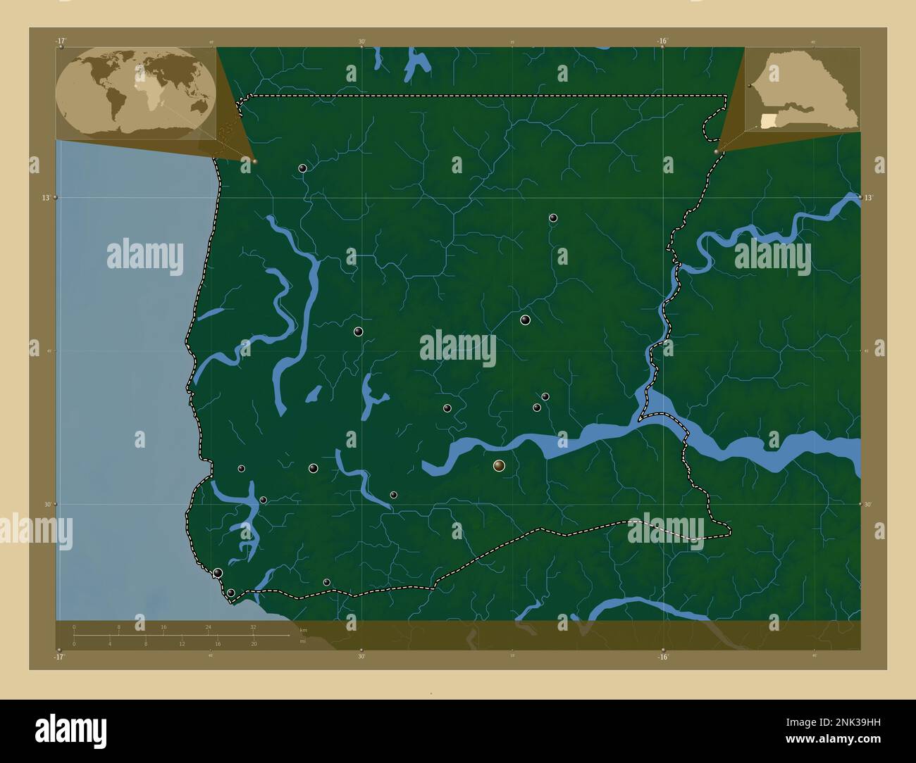 Ziguinchor, regione del Senegal. Mappa di altitudine colorata con laghi e fiumi. Posizioni delle principali città della regione. Mappe delle posizioni ausiliarie degli angoli Foto Stock