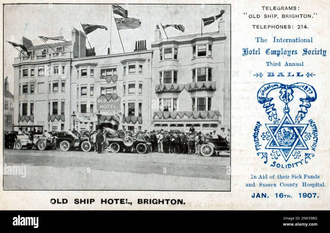 L'International Hotel si è occupato della terza palla annuale all'Old Ship Hotel, Brighton, Inghilterra, cartolina d'epoca dal 1907 Foto Stock