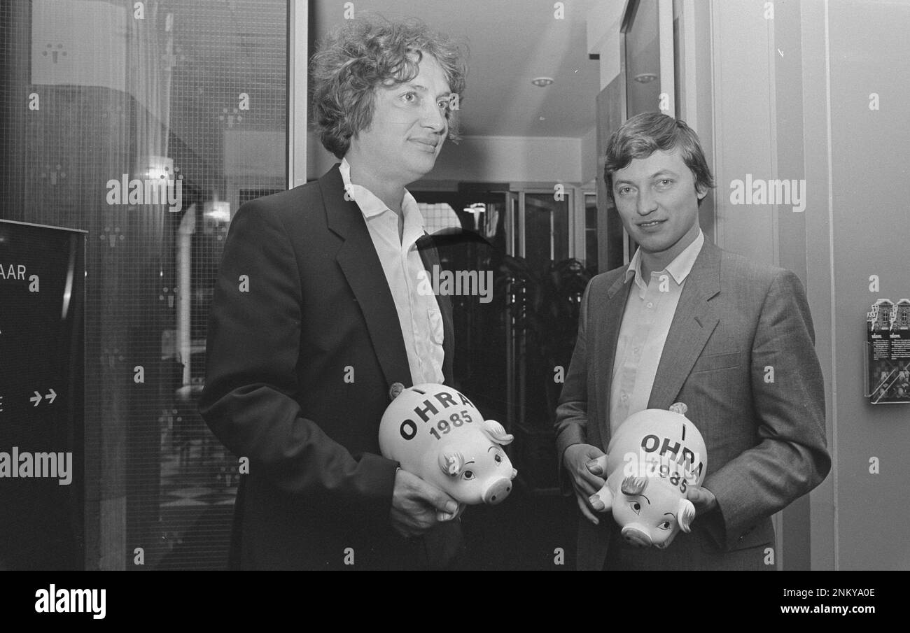 Torneo di scacchi OHRA di Amsterdam; Jan Timman (l) e Anatoli Karpov da pareggio ca. 1985 Foto Stock