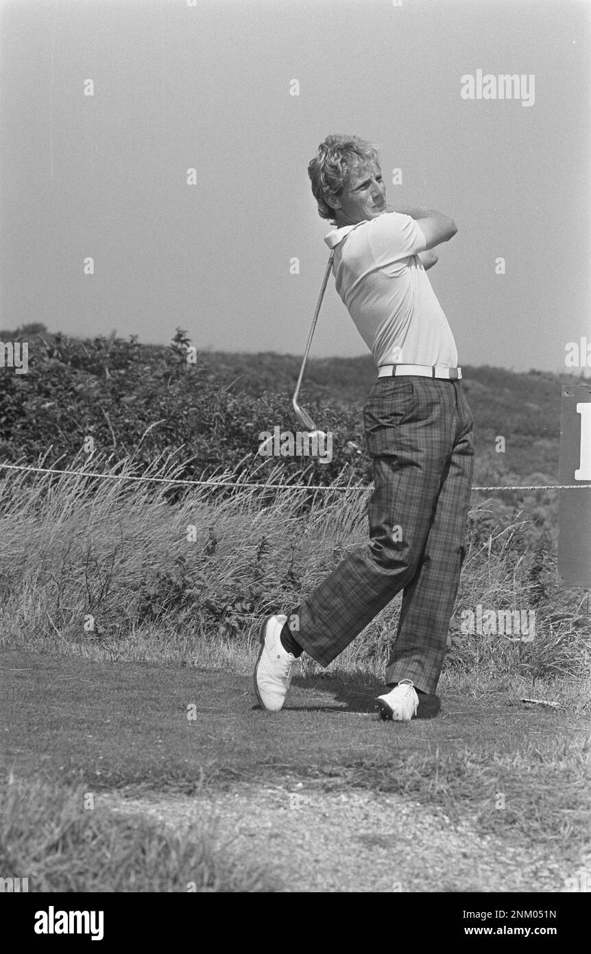Torneo internazionale di golf a Noordwijk; titolare del titolo Bernhard Langer in azione ca. 1985 Foto Stock