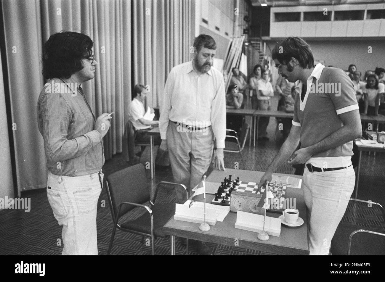 Torneo di scacchi IBM, da sinistra a destra: Hans Ree, Jan Hein Donner e Hans Bohm ca. Luglio 7, 1976 Foto Stock