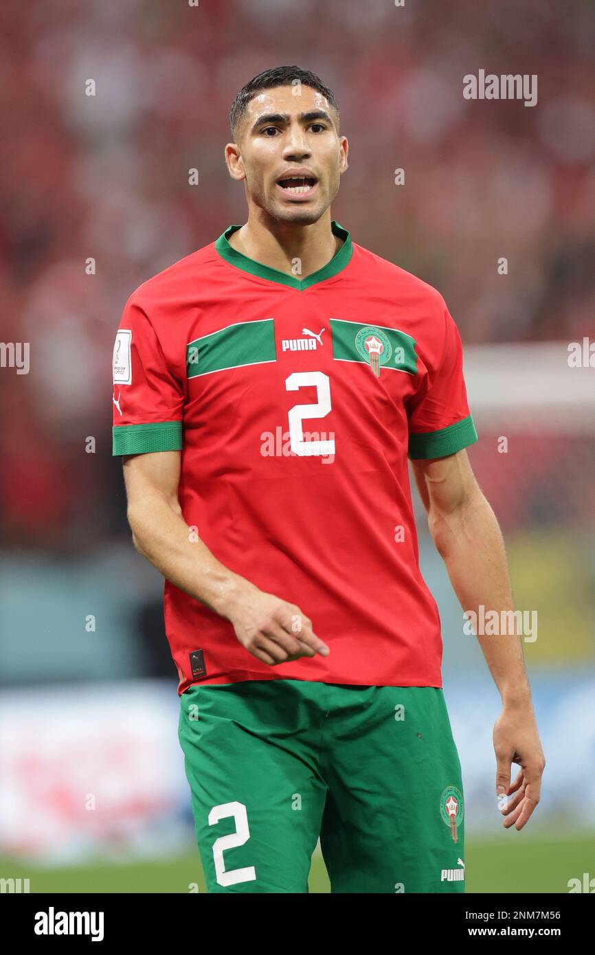 Stadio al Bayt, Qatar. 14th Nov 2022. Achraf Hakimi del Marocco, visto durante la Coppa del mondo FIFA Qatar 2022 semifinale partita tra la Francia e il Marocco al Bayt Stadium. Punteggio finale: Francia 2:0 Marocco. (Foto di Grzegorz Wajda/SOPA Images/Sipa USA) Credit: Sipa USA/Alamy Live News Foto Stock