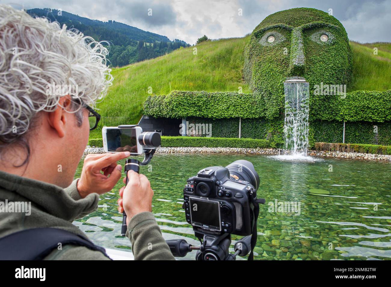 Il Gigante, ingresso alle camere di meraviglia, Swarovski Kristallwelten, Crystal World Museum, Innsbruck, Austria Foto Stock