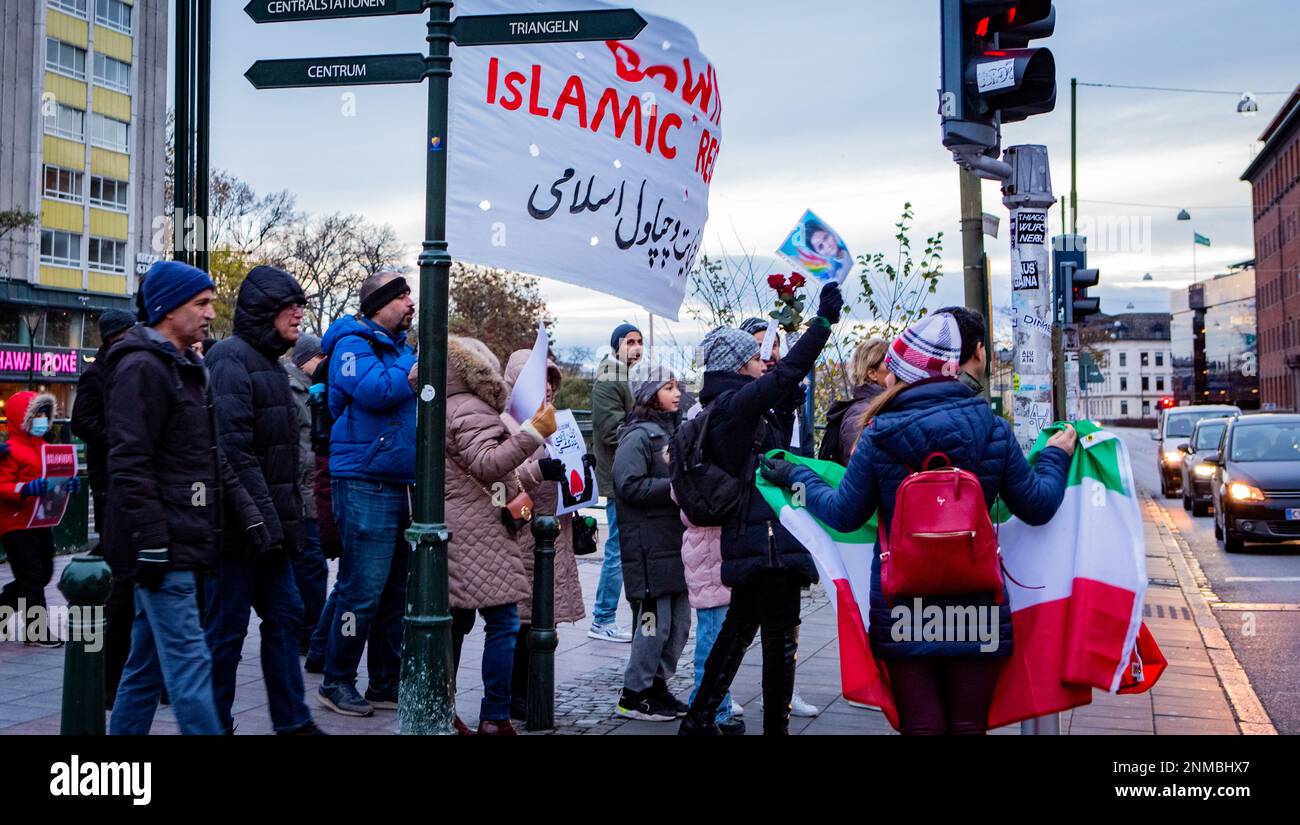 Manifestazione per la libertà delle donne iraniane a Malmo, Svezia Foto Stock