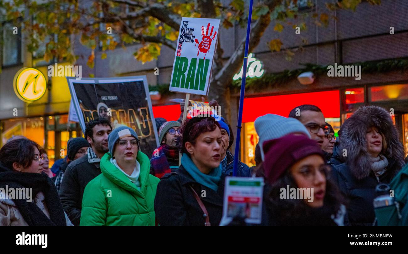 Manifestazione per la libertà delle donne iraniane a Malmo, Svezia Foto Stock