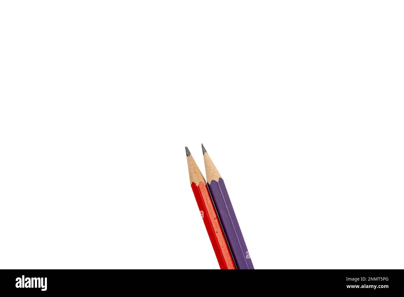 Matite punte sharpe closeup isolato su sfondo bianco Foto Stock