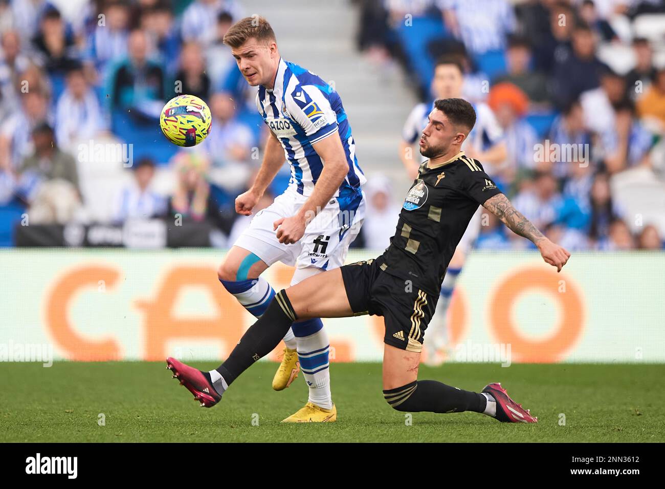 Alexander Sorloth di Real Sociedad in azione durante la partita la Liga Santander tra Real Sociedad e RC Celta CF allo stadio reale Arena il febbraio Foto Stock